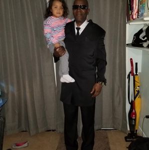 Meet your Posher, Henry